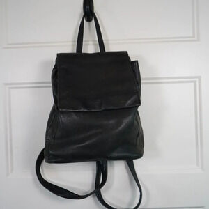 Tignanello Black Leather Small Backpack‎ Purse Y2K School Preppy